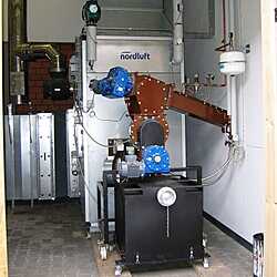 Biomassen-Warmlufterzeuger der Zimmerei Sieveke