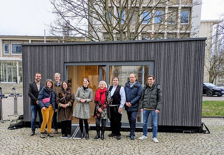Der Holzbau-Showroom macht Station vor dem ML in Hannover
