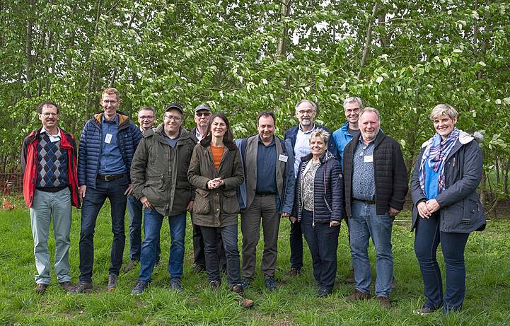 Ministerin Miriam Staudte mit den Projektpartnern