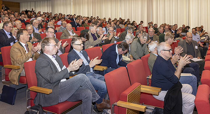 Die Tagung zog fast 300 Interessierte aus Forst- und Holzwirtschaft nach Göttingen